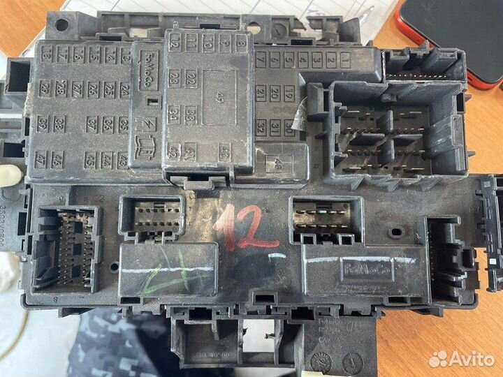 Блок предохранителей Ford Explorer V