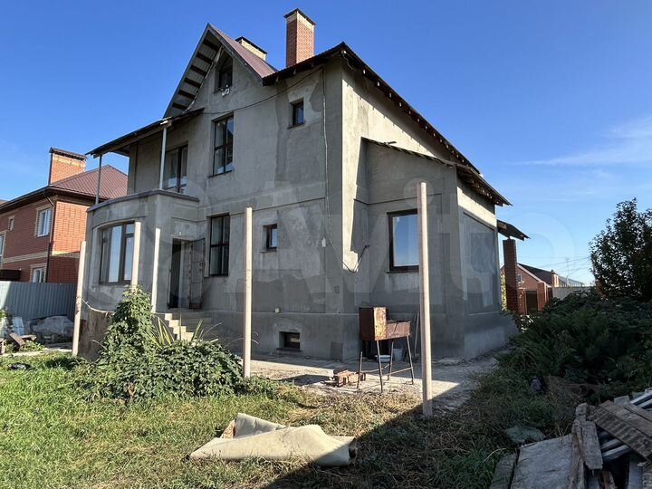 Дом 256 м² на участке 7,5 сот.