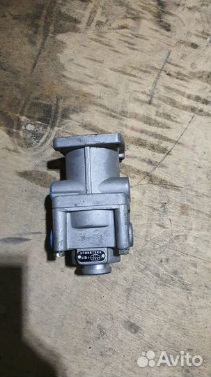 Кран тормозной главный yutong