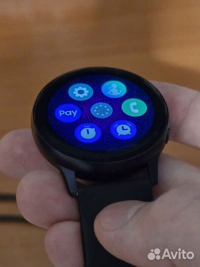 Смарт-часы Samsung Galaxy Watch Active 2