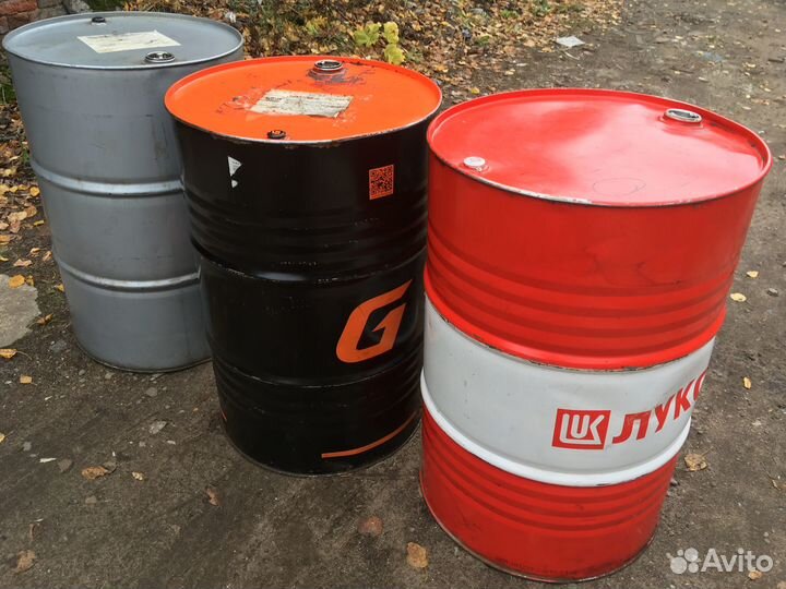 Бочки металлические 216,5 литров из под масла