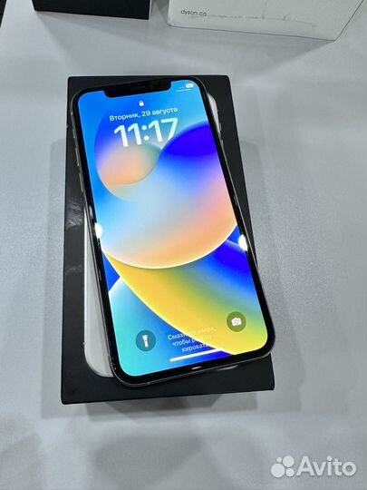 Белый хороший iPhone 11 Pro