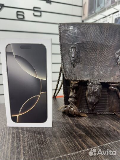 iPhone 16 Pro Max, 256 ГБ