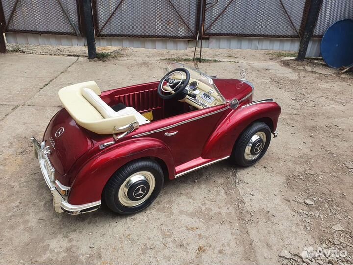 Электромобиль Mersedes benz