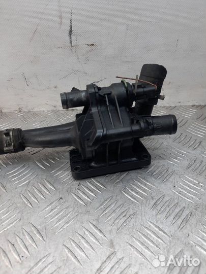 Корпус термостата Citroen C4 1.6 9HZ 2008