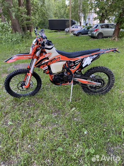 Regulmoto crosstrec 300