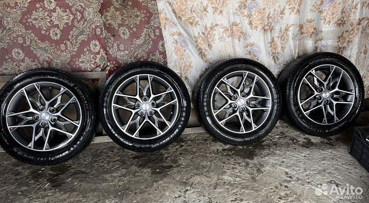 Колеса на Camry r17 Новые