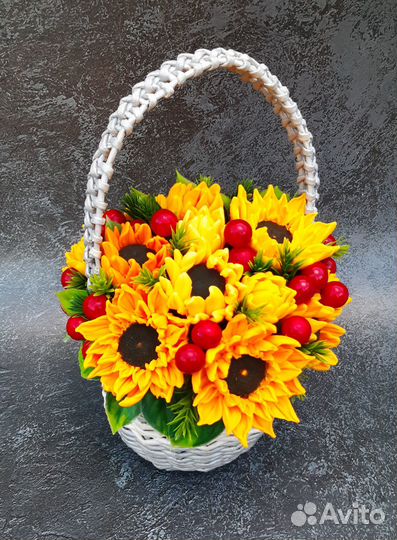 Букет подсолнухов из мыла