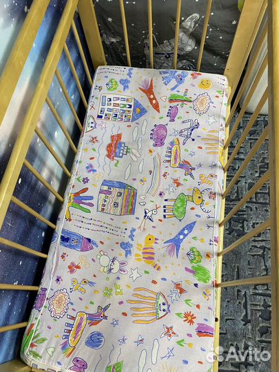 Детская кроватка