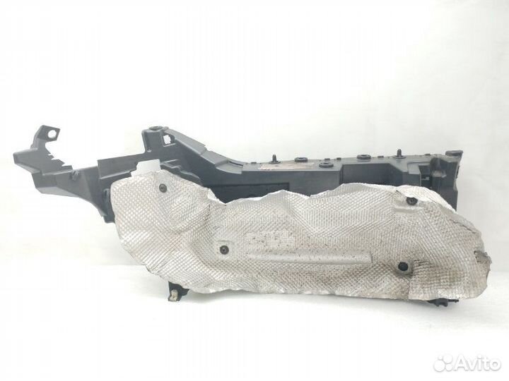 Кронштейн бампера задний левый Land Rover