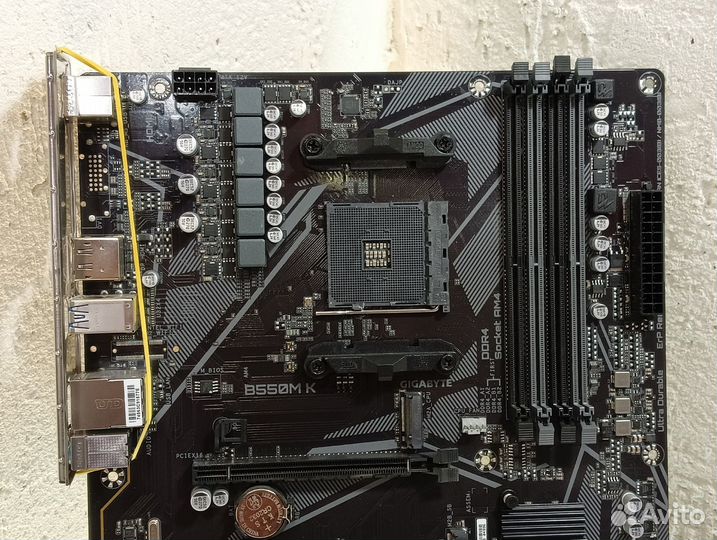 Материнская плата gigabyte B550M K