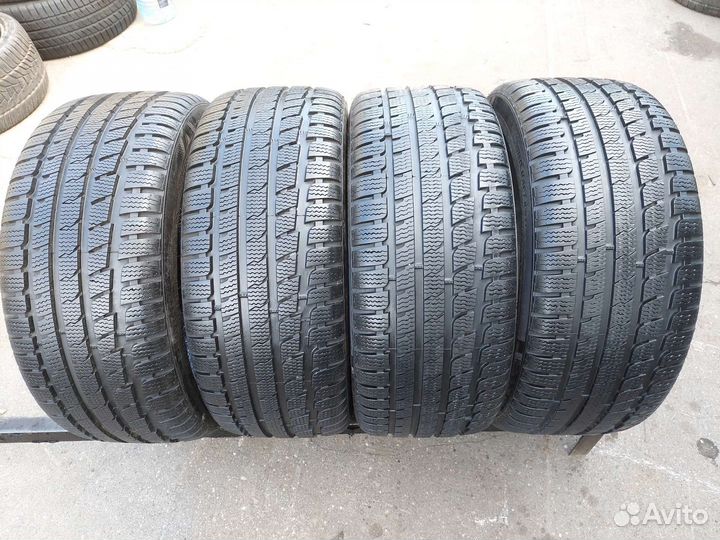 Kumho I'Zen KW27 225/45 R17 94V