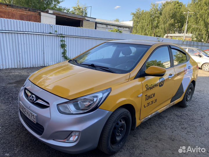 Водитель Яндекс такси аренда