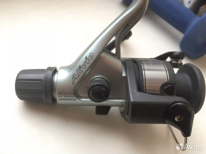 Катушка Shimano Alivio 3000R