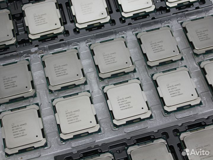 Xeon E5-2697 v4 (LGA 2011-3)