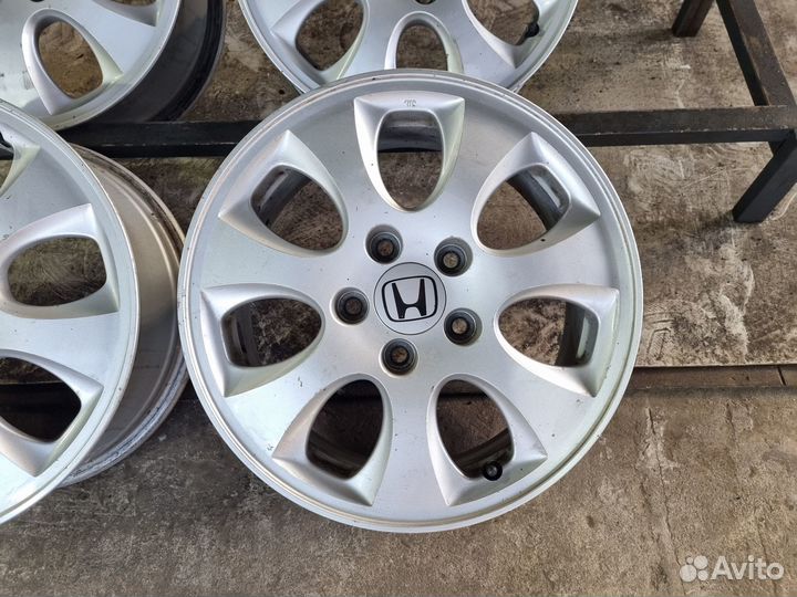 Диски литые r16 5x114.3 Honda