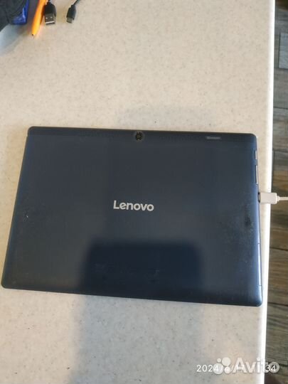 Планшет Lenovo 10 