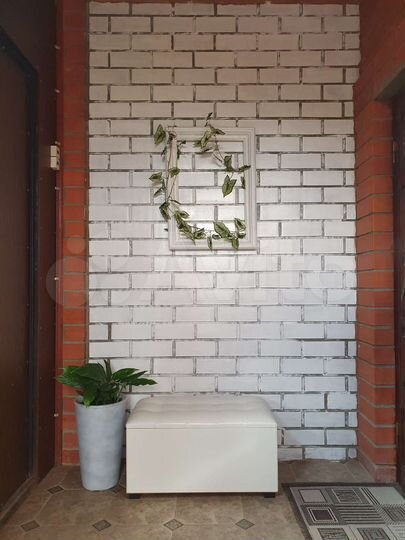 Дом 220 м² на участке 6 сот.