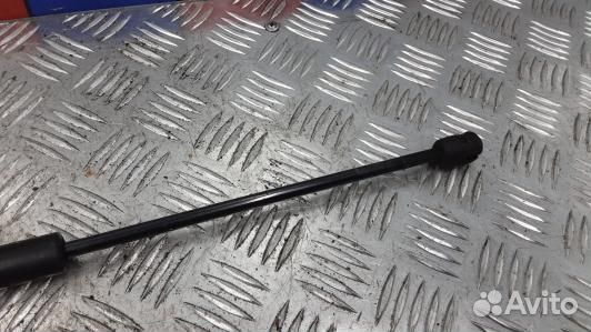 Амортизатор 3-5 двери KIA sportage 2 (1KK14OU02)