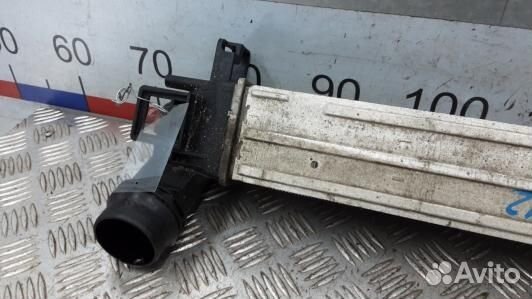 Радиатор интеркуллера renault megane 3 (SSE12KC01)