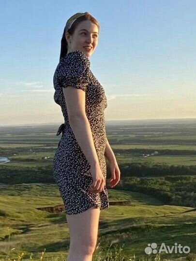 Платье мини хлопковое летнее черное в цветочек