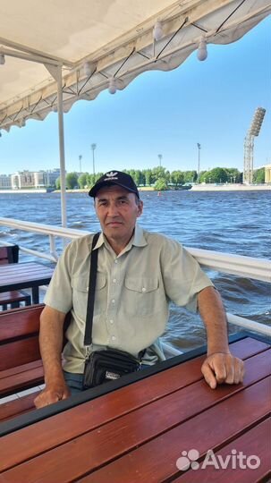 Строитель