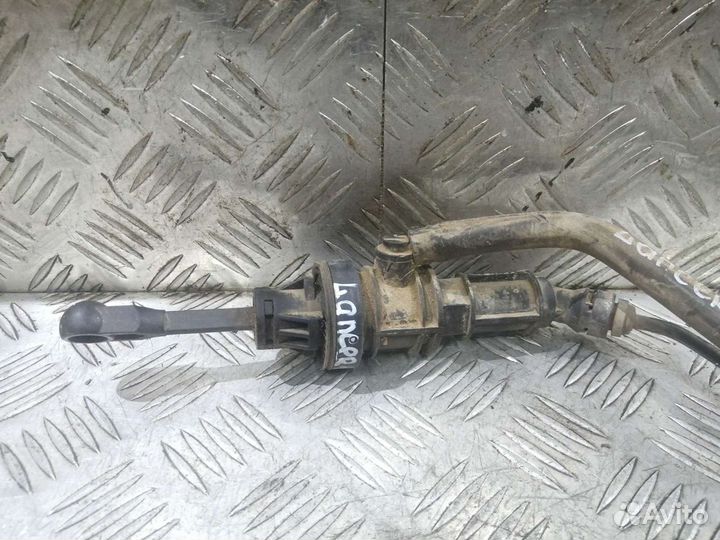 Главный цилиндр сцепления Mitsubishi Lancer 10 X