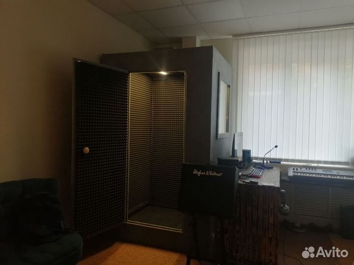 Вокальная, акустическая кабина для звукозаписи