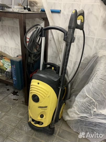 Мойка высокого давления karcher