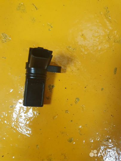 Датчик распредвала ниссан 1.2 CR12 DE