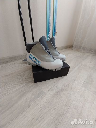 Лыжи беговые детские 170 см