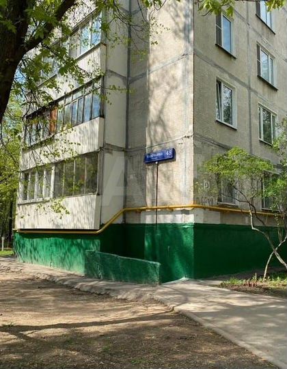 Комната 11,4 м² в 3-к., 1/9 эт.