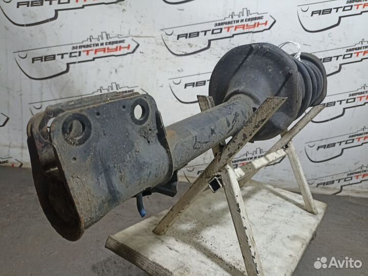 Стойка ходовки subaru impreza GD2 GDC GG2 GGC задняя левая резиновый опорник 20361FE090 2WD 2 модель