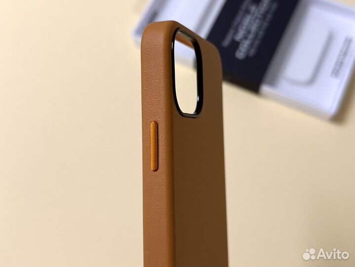 Чехол на iPhone 13 Mini Кожаный