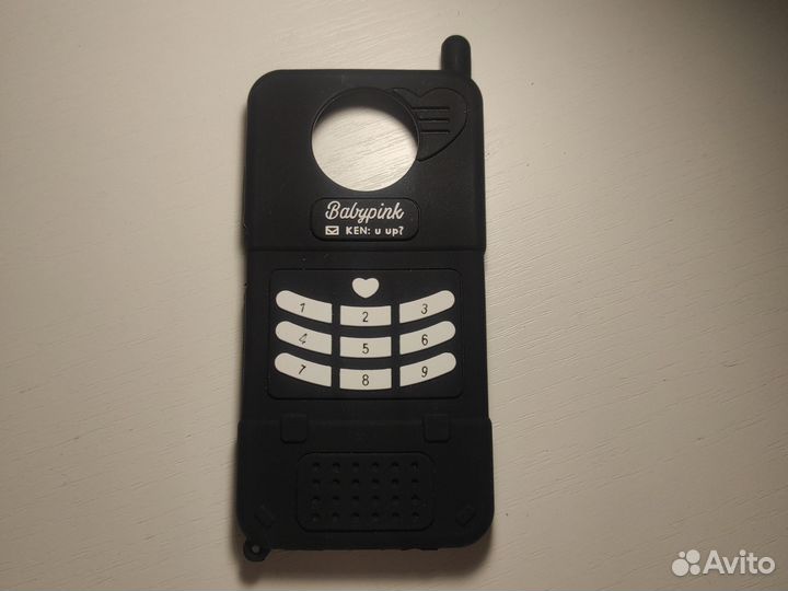 Чехлы на телефон