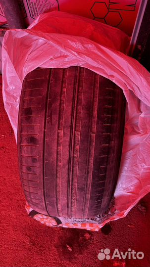 Pirelli P Zero 255/35 R20