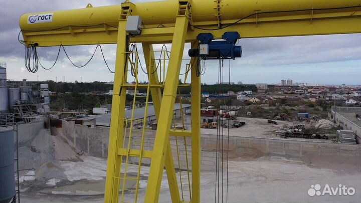 Кран козловой