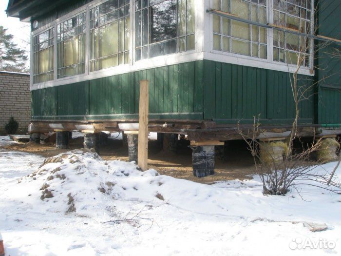 Бригада строителей