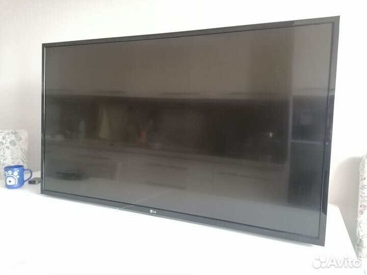 Телевизор LG 43uh610v