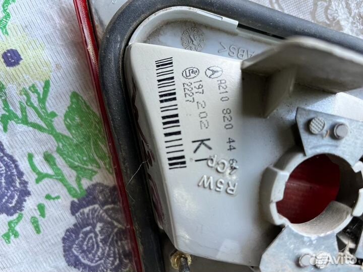 Фонарь левый+правый Mersedes E-class w210