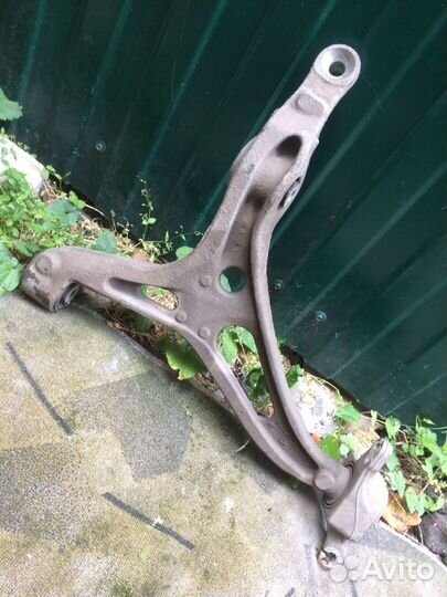 Рычаг передний левый Mercedes W164