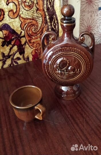 Кувшин подсолнух СССР с чашками