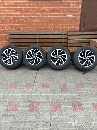 Летние колеса на Volkswagen Tiguan