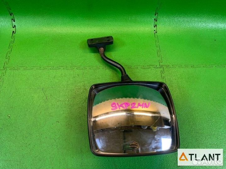 Зеркало с пятой двери задний nissan vanette
