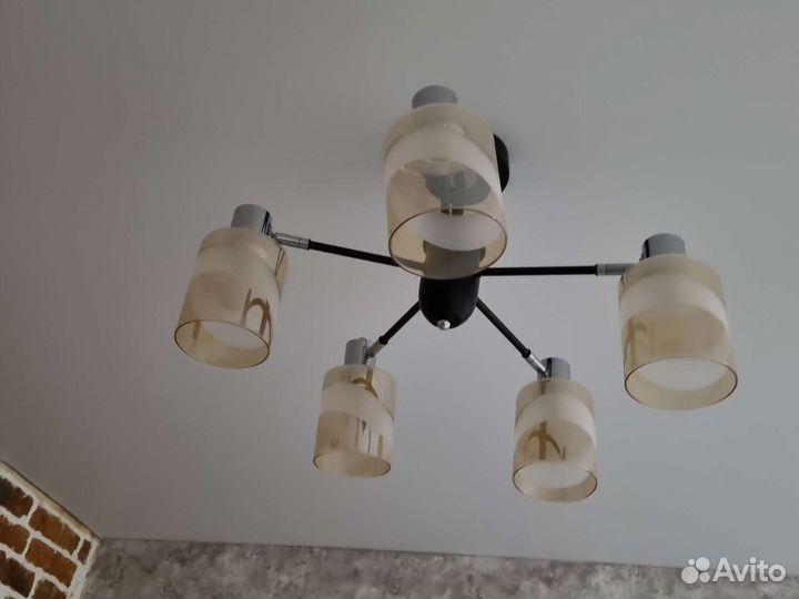 Люстра потолочная