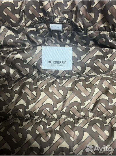 Пуховик Burberry