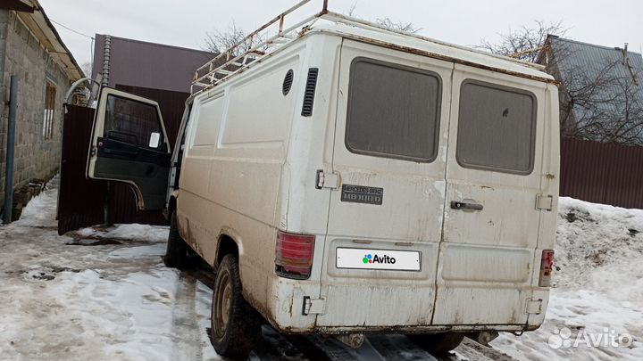 Mercedes-Benz MB100 2.4 МТ, 1990, 300 000 км