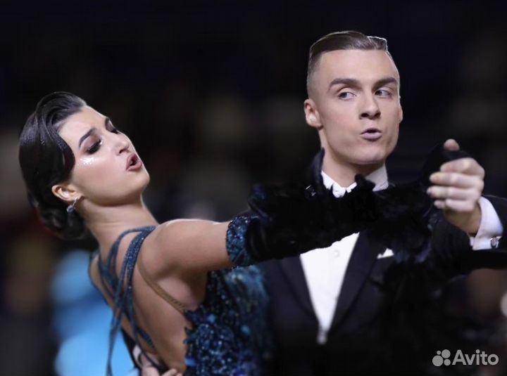 Тренер по бальным танцам