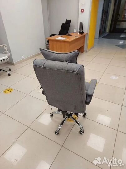 Компьютерное кресло офисное с функцией массажа