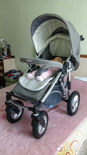 Коляска прогулочная Geoby C780